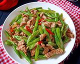 Foto langkah ke 3 dari resep Buncis daging pedas saos tiram.