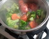 Foto del paso 1 de la receta: Pollo con brócoli al estilo thai