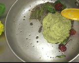 स्पाइसी ग्रीन कोकोनट चटनी (Spicy Green Coconut Chutney Recipe in रेसिपी चरण 7 फोटो