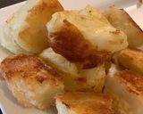 A picture of step 4 of Roast potatoes.