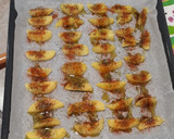 Foto del paso 1 de la receta: Patatas especiadas fritas en el horno