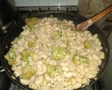 Foto del paso 5 de la receta: Pasta con crema, brócoli y pollo 🥦🍗