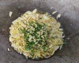 A picture of step 3 of Onion Capsicum poha cookwithniti.