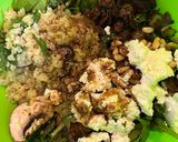 A picture of step 5 of Kitchen raid Bulgur, spinach and ricotta weekend salad.