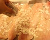 A picture of step 3 of Curry Seasoned Sole Meunière.