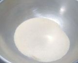 A picture of step 1 of Rava Kichadi.