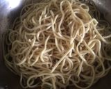 Foto langkah ke 4 dari resep Mee Hokkian Goreng.