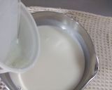 A picture of step 3 of Milky Panna Cotta.