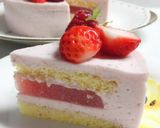 A picture of step 16 of Strawberry Mousse.