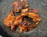 A picture of step 6 of Smokey Bbq wings & Spicy Sriracha wings.