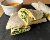Foto del paso 6 de la receta: Burritos de repollo,espinaca, aguacate con mayonesa de zanahoria