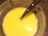 Foto del paso 2 de la receta Masa para tarta de aceite, sin sal y poco huevo