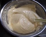 A picture of step 10 of Sponge Cake with Egg, Sugar and Flour.