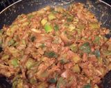 A picture of step 5 of MoMo Dean's Louisiana Gumbo.
