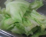 A picture of step 1 of Easy Salmon and Cabbage with Cheese Cream Sauce.