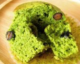 A picture of step 7 of Matcha and Sweetened Black Bean Muffins.
