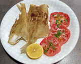 Foto del paso 1 de la receta: Gallitos rebozados con tomate