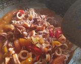 Foto langkah ke 4 dari resep Cumi Saos Padang.