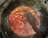 A picture of step 2 of Tanzanian spicy chicken curry 🐓🍅.