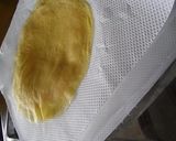 A picture of step 4 of Fukusa Sushi for Cherry Blossom Viewing Picnics and Parties.
