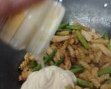 A picture of step 5 of Quick Chicken Carbonara with Asparagus 😀.