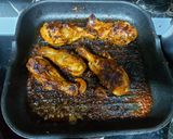 A picture of step 2 of Pery pery grilled chicken with sauce.