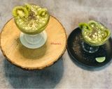 A picture of step 3 of Green Smoothie: With Kiwi Banana Spinach and Chia Seeds.