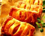 A picture of step 6 of Easy Apple Pie.