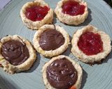 Foto del paso 5 de la receta: Galletitas tipo ojitos de Banana y Coco