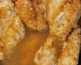 Foto del paso 5 de la receta: Supremas de pollo a la mostaza y miel con polenta grillada