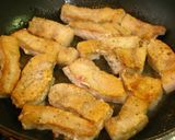 A picture of step 2 of Pork and Mushrooms in Lemon Cream Sauce.