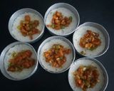 A picture of step 3 of Bread sandwich dhokla.