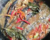 Foto langkah ke 4 dari resep Ikan Cue Tumis Pedas.