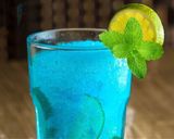 صورة لخطوة 1 من وصفة موهيتو ازرق ولا أسهل 😋