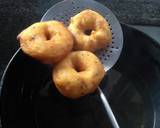 Medu Wada(Ulundu Vadai) recipe step 3 photo