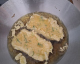 Foto langkah ke 4 dari resep Tempe Mendoan Basah.