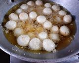 Foto langkah ke 3 dari resep Onde-onde ubi isi kacang hijau.