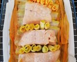 Une image de l'étape 6 de Papillote de saumon et légumes de saison.