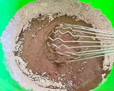 Foto langkah ke 3 dari resep Chiffon Cake Coklat Putih Telur.