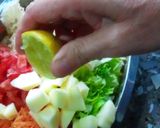 Foto del paso 3 de la receta: Ensalada tipo oriental🥬🍖🥢╰(⇀‸↼‶)