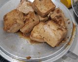 Foto langkah ke 10 dari resep Ayam, tahu, dan telor bacem (kecap) ala anak kos.