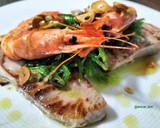 Foto del paso 5 de la receta: Suprema de atún con alga wakame y gamba roja