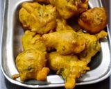 A picture of step 3 of Methi green garlic bhajiya.
