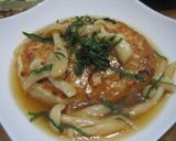 A picture of step 6 of Chicken and Tofu Burgers with Mushroom Ankake Sauce.