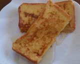 A picture of step 5 of Simple! Fluffy and Moist French Toast.