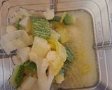 Foto del paso 4 de la receta: Sopa de coliflor y calabacita
