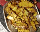 A picture of step 4 of Masala aloo.