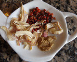 Foto del paso 2 de la receta: Crema de judías y zanahoria al aroma de tomillo y pimienta rosa
