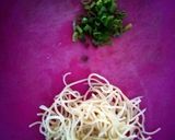 Foto langkah ke 1 dari resep Omelette Mie Praktis.