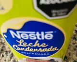 Foto del paso 2 de la receta: BUDÍN DE LECHE CONDENSADA Y COCO 🥥🍶🥧🍶🥥😋😋❤️